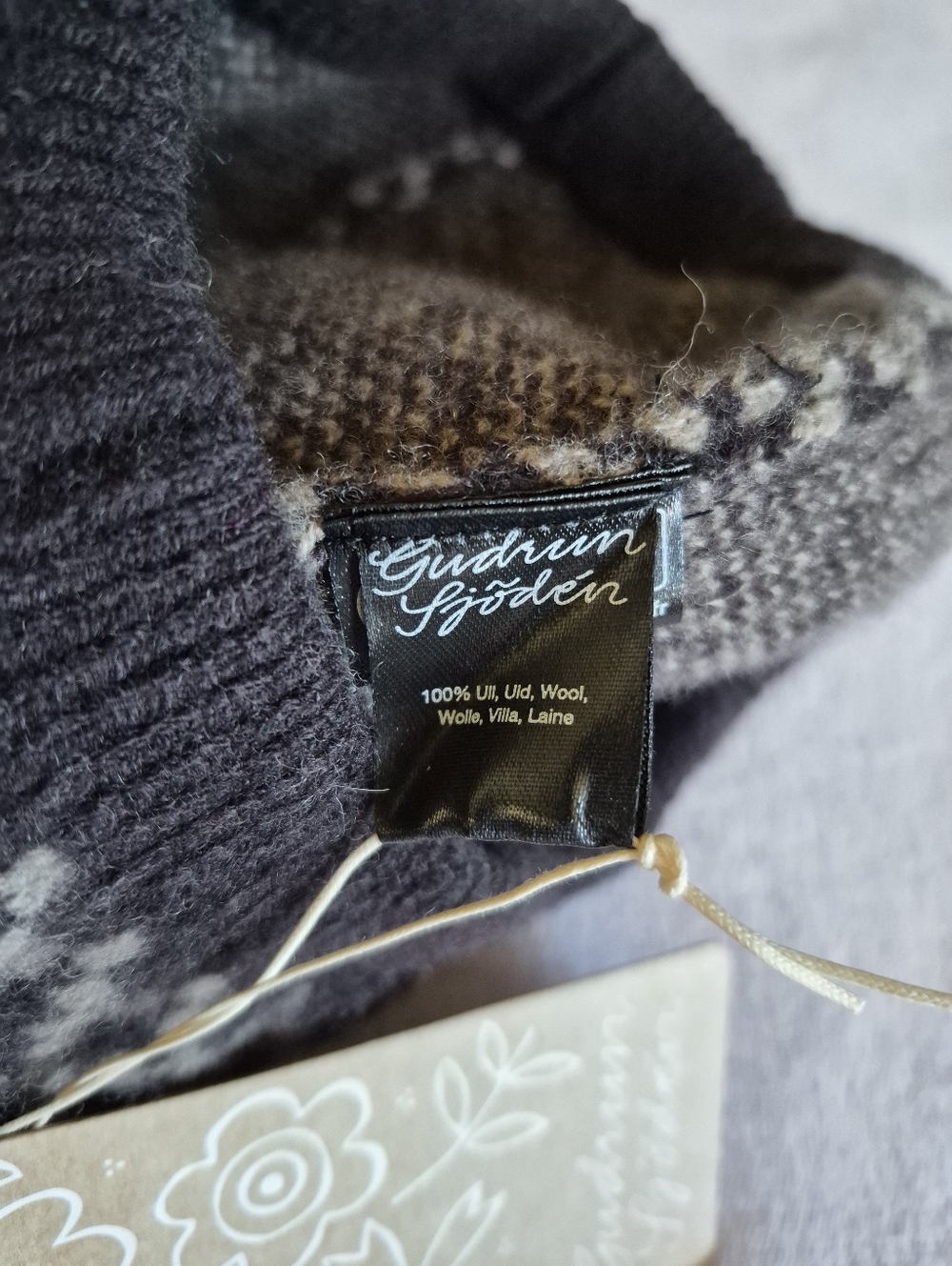 Gudrun Sjoden Nova Scotia Wool Beret - Picture 5 of 7